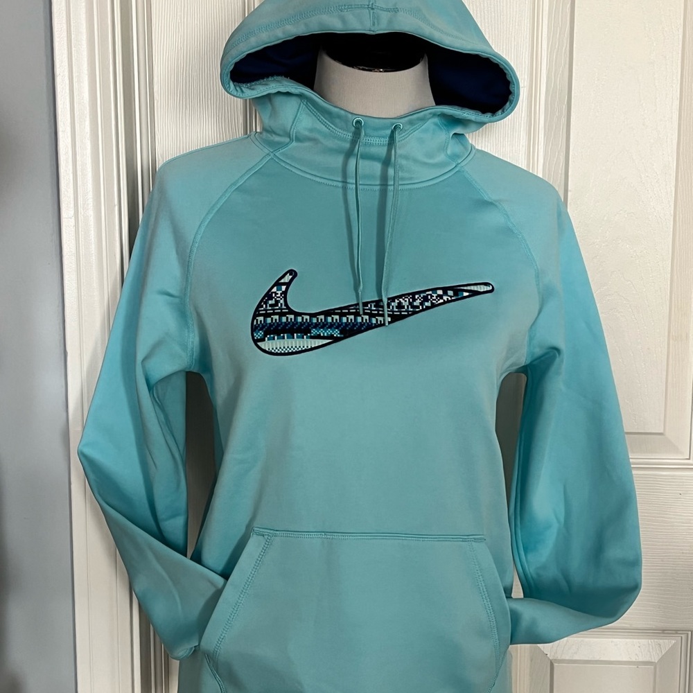 Nike Pull Over - image 1